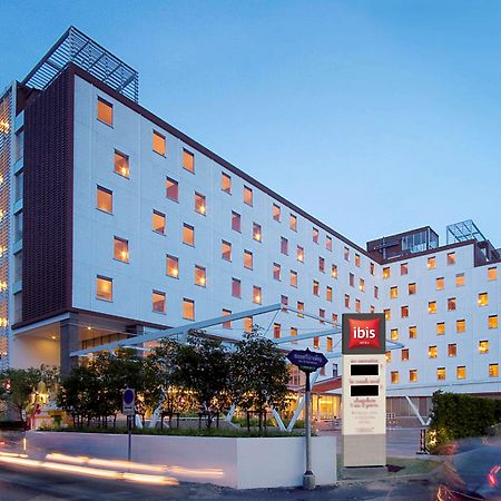 Ibis Bangkok Sathorn Hotel Exterior photo